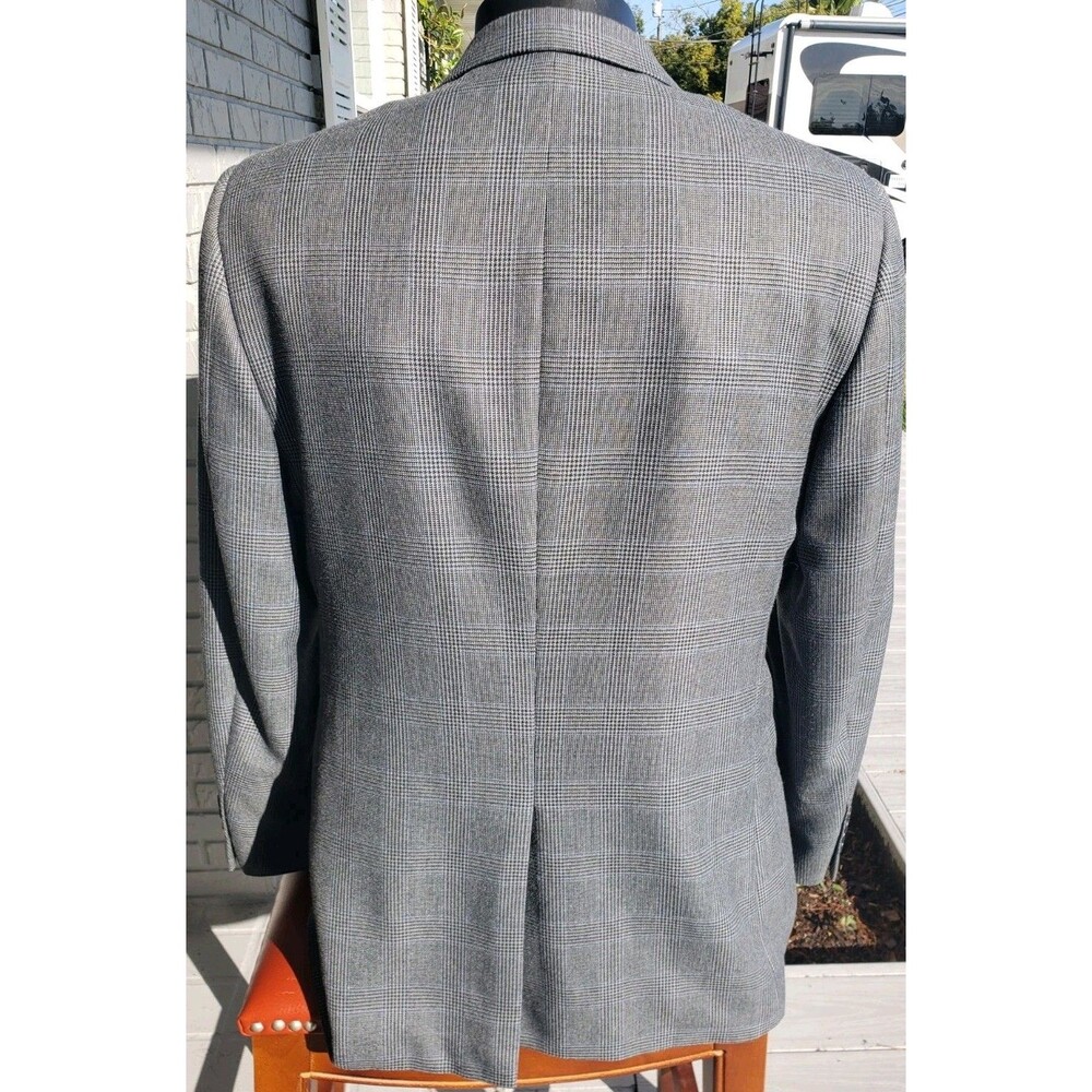 Club Room Men's Sport Coat Blazer 2 Button Gray Plaid Poly Blend 40R Blue Stripe - Picture 6 of 14